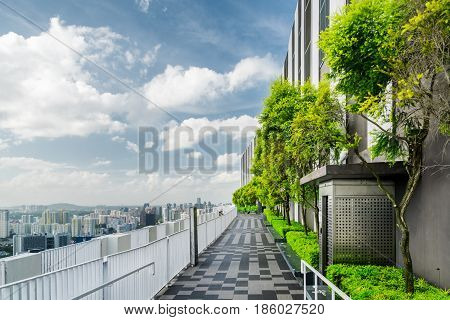 Rooftop Garden In Singapore. Amazing Outside Terrace With Park