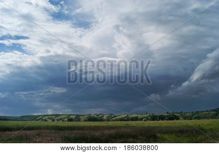 A huge rain cloud over the valley.