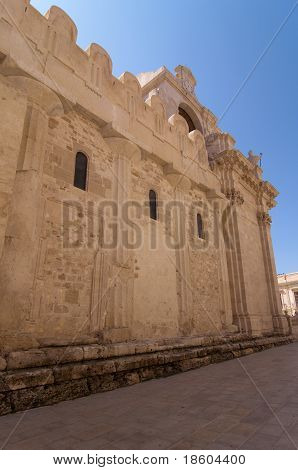 Grekiska kolumner i Syracusa domkyrka