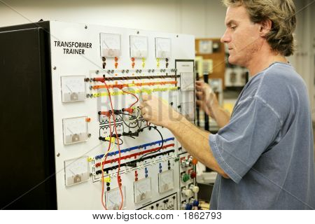 Elektronik eğitim