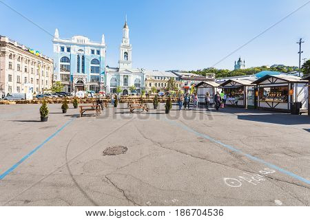 People And Street Market On Kontraktova Square