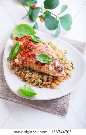 Grilled chicken breast  with quinoa and vegetables