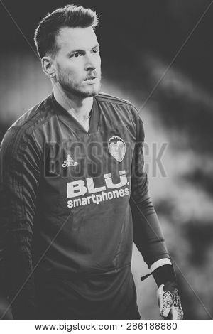 VALENCIA, SPAIN - FEBRUARY 21: Neto during UEFA Europa League match between Valencia CF and Celtic FC at Mestalla Stadium on February 21, 2019 in Valencia, Spain