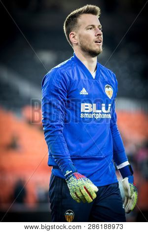 VALENCIA, SPAIN - FEBRUARY 21: Neto during UEFA Europa League match between Valencia CF and Celtic FC at Mestalla Stadium on February 21, 2019 in Valencia, Spain