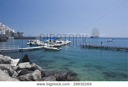 Hamnen i Amalfi