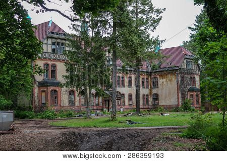 Ruins Of Beelitz-heilstätten Lost Place Berlin Brandenburg;