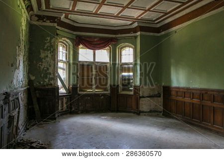 Ruins Of Beelitz-heilstätten Lost Place Berlin Brandenburg;