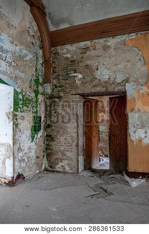 Ruins Of Beelitz-heilstätten Lost Place Berlin Brandenburg;