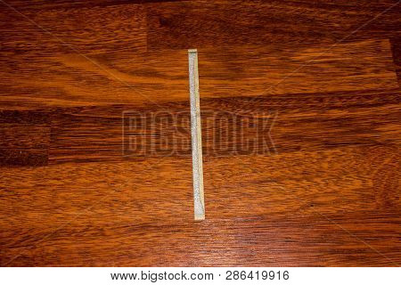 Laminate Locks.laying Laminate.the Discrepancy Between The Joints Of The Laminate.