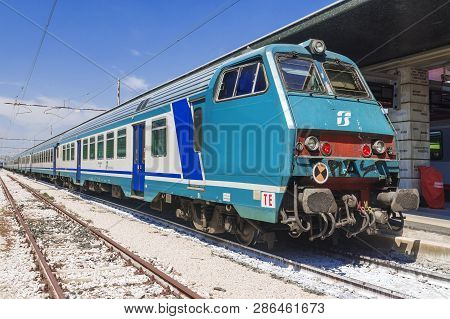Venice, Italy-april 22, 2017: Trenitalia High Speed Trains Train Trains At The Venice St. Lucia Rail