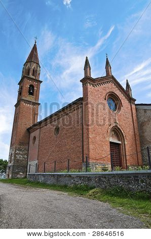 Lorenzo kostel sv. Veano. Emilia-Romagna. Itálie
