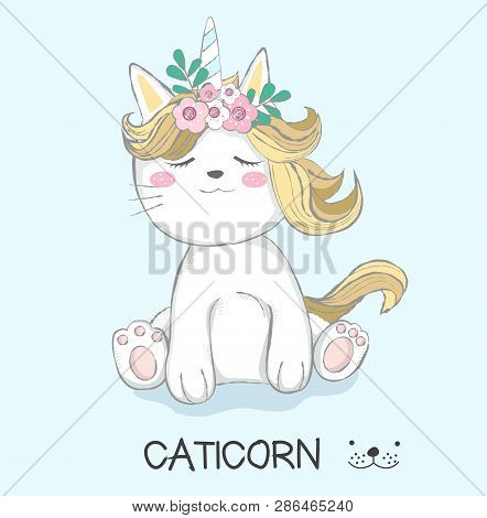 Cute Baby Cat Cartoon Hand Drawn Style, For Printing, T Shirt, Card, Banner.vector Illustration