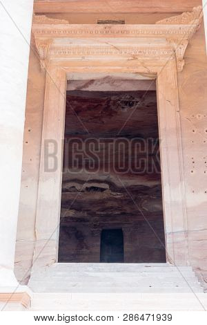 Entrance To Al-khazneh In Petra, Jordan. Petra Is Unesco World Heritage Site And Is One Of New7wonde