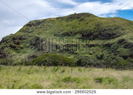 Hawaii Oahu Waianae Kai Forest Reserve Mountains And Clouds