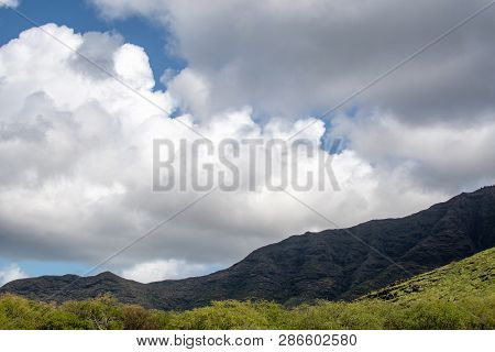 Hawaii Oahu Waianae Kai Forest Reserve Mountains And Clouds
