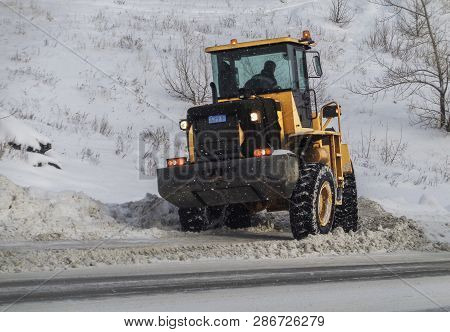 Kazakhstan, Ust-kamenogorsk, January 17, 2019: Snow Removing With Big Wheel Loader. Chinese Wheel Lo