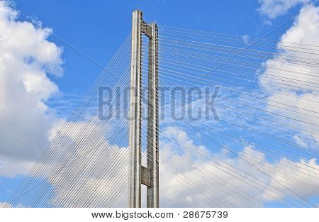 Bridge pylon