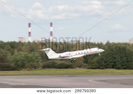 Tc-trh - G450 . The Plane Takes Off. Official Summer Spotting At Pulkovo Airport On August 15, 2018,