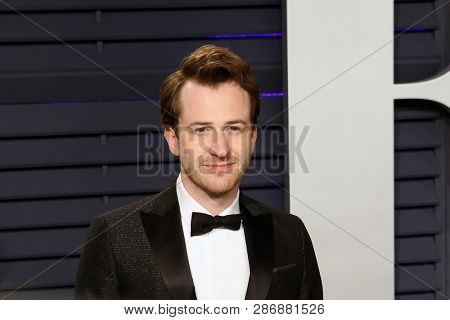 BEVERLY HILLS - FEB 24: Joseph Mazzello at the 2019 Vanity Fair Oscar Party at The Wallis Annenberg Center for the Performing Arts on February 24, 2019 in Beverly Hills, CA