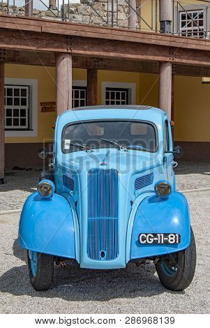 Almeida, Guarda, Portugal; May 2013: View Of An Old Car Model In Picadeiro Del´rey In The Walled Cit
