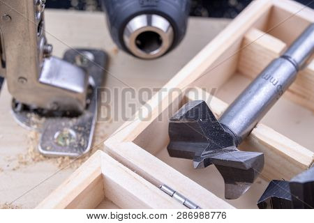 Carpentry Drill, Used To Mount Furniture Hinges. A Cutter Used To Mount Furniture From Chipboard. Da