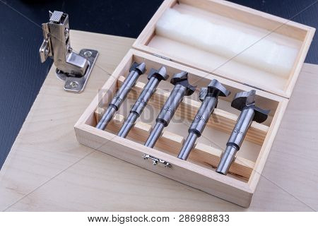 Carpentry Drill, Used To Mount Furniture Hinges. A Cutter Used To Mount Furniture From Chipboard. Da