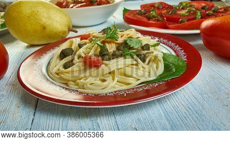 Sicilian Spaghetti Con Pesto Di Capperi