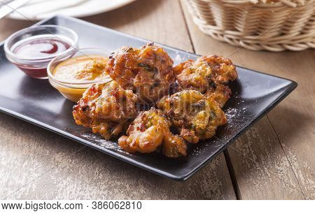 Pakora, Breades Vegetables, Is A Popular Indian Street Food Vegetarian Snack.