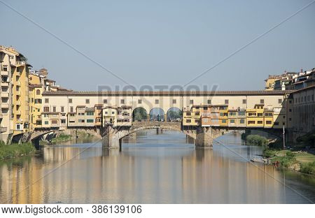 Ponte Vecchio In Florence Over The Arno River And Vasari Corridor