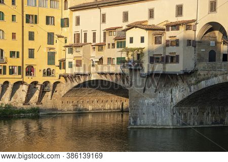 Ponte Vecchio In Florence Over The Arno River And Vasari Corridor