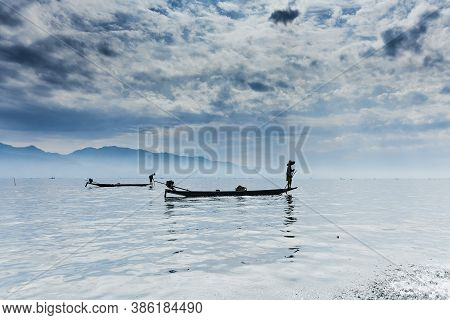 Inle Lake Is In The Shan Hills Of Myanmar. At Its Southwestern Edge, Phaung Daw Oo Paya Is A Tiered 