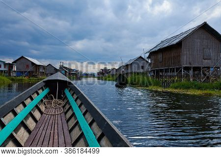 Inle Lake Is In The Shan Hills Of Myanmar. At Its Southwestern Edge, Phaung Daw Oo Paya Is A Tiered 