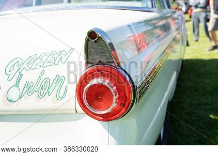Saint Clair Shores, Michigan / Usa - 09-21-2020: 24Th Annual Waterfront Car Show Presented By The Vi