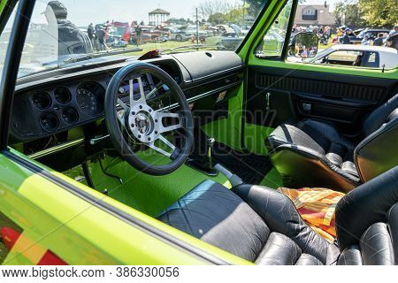 Saint Clair Shores, Michigan / Usa - 09-21-2020: 24Th Annual Waterfront Car Show Presented By The Vi