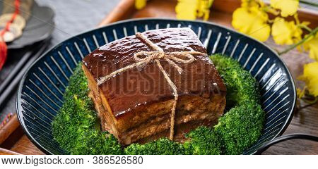 Dong Po Rou (dongpo Pork Meat) In A Beautiful Plate With Green Broccoli Vegetable, Traditional Festi