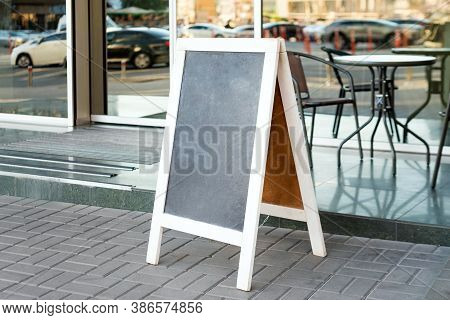 Signboard On The Street. Empty Menu Board Stand. Restaurant Sidewalk Chalkboard Sign Board. Freestan