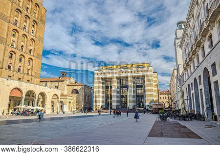 Brescia, Italy, September 11, 2019: Post Office Building, Torrione Ina Or Ina Tower Skyscraper On Pi