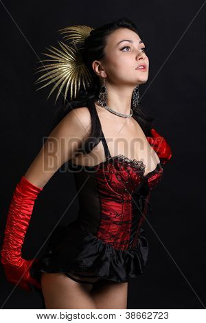 Sexy Moulin Rouge Mädchen tragen heiße Dessous