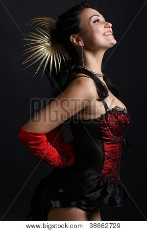 Sexy Moulin Rouge Mädchen tragen heiße Dessous