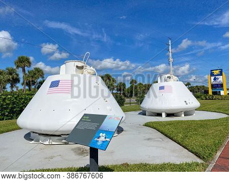 Ft. Pierce,fl/usa-9/17/20: Two Apollo Space Capsules Used For Training By The Navy Seal Underwater D