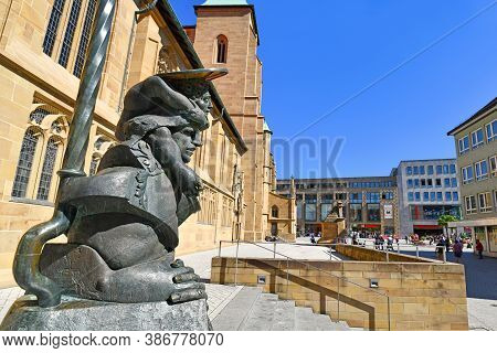 Heilbronn, Germany - September 2020: Sculpture Called 'christophorus' With Gothic Hall Church St. Ki