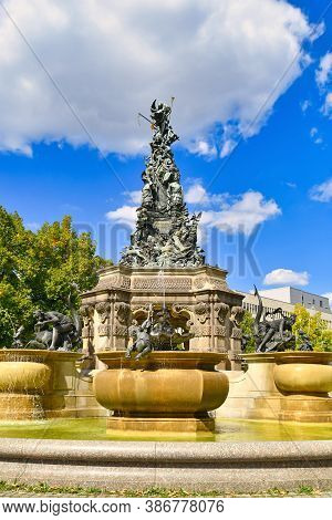 Mannheim, Germany - September 2020: Fountain With Sculptures Called 'grupello Pyramid' With Sculptur