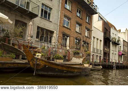 Ghent, Belgium.04 Mai 2016. Channel In Center Of Ghent.