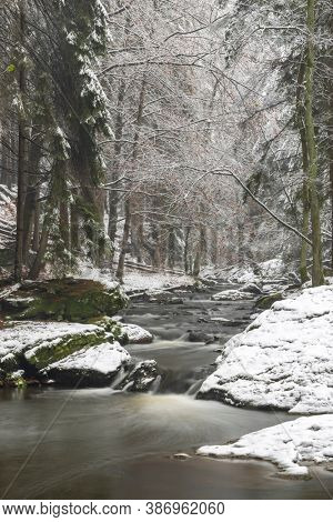 Valley Doubrava near Chotebor and Bilek. Bohemian-Moravian Highlands (Ceskomoravska Vysocina), Czech Republic