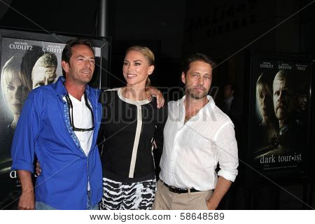 Luke Perry, Naomi Lowde-Priestley and Jason Priestley at the 