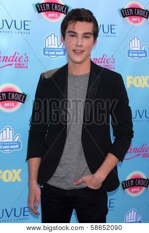 Jeremy Shada at the 2013 Teen Choice Awards Arrivals, Gibson Amphitheatre, Universal City, CA 08-11-13