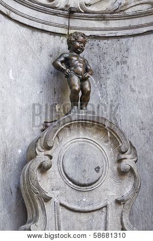 Brussels, Belgium - Fevrier 2:  Manneken Pis Statue In Brussels On February 2, 2014 In Brussels.
