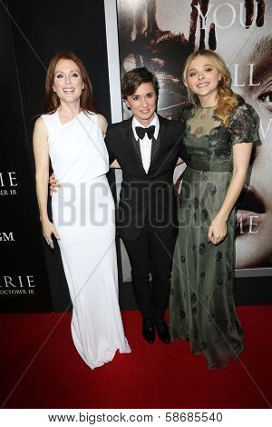 Julianne Moore, Kimberly Peirce and Chloe Grace Moretz at the 