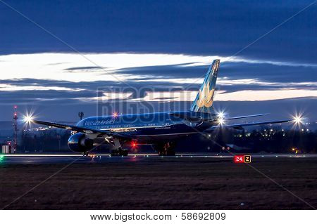 Vietnam Airlines