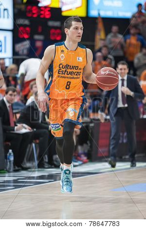 VALENCIA, SPAIN - DECEMBER 7:  Nedovic during Endesa Spanish League game between Valencia Basket Club and Laboral Kutxa Baskonia at Fonteta Stadium on December 7, 2014 in Valencia, Spain